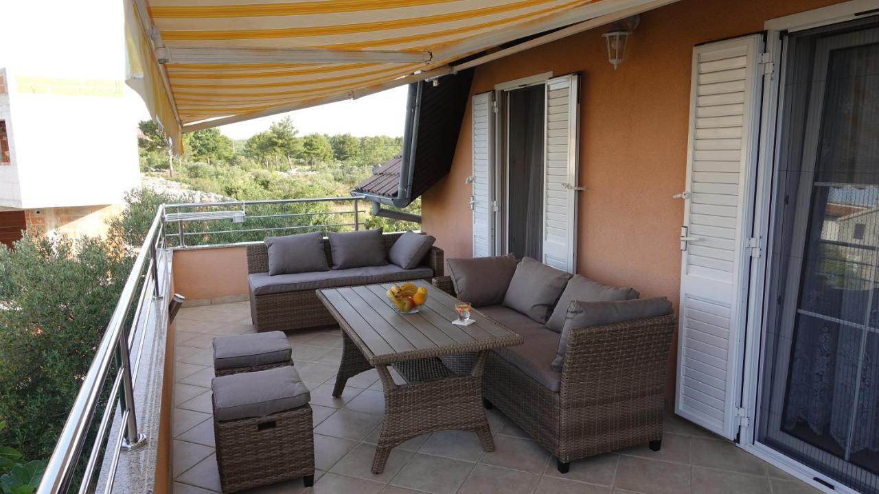Vodice Family Apartment Exterior photo